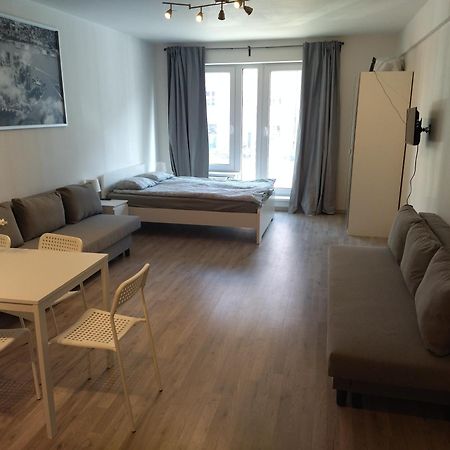 Brand New Studio Apartment #24 In Elite Residence With Free Secure Parking In The Center Prag Eksteriør billede