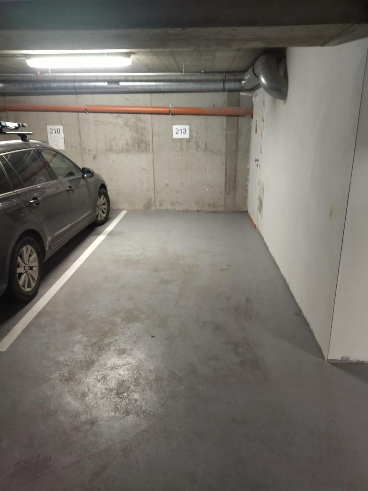 Brand New Studio Apartment #24 In Elite Residence With Free Secure Parking In The Center Prag Eksteriør billede